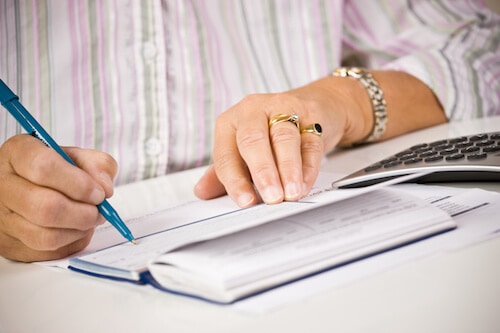 How can long term care insurance help seniors plan for their futures?