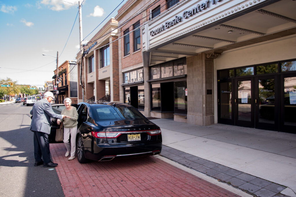 61d2b100-2021_theatrium-1093-1024x683